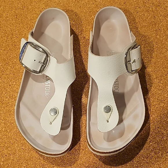 BIRKENSTOCK Sandals - Picture 6 of 9